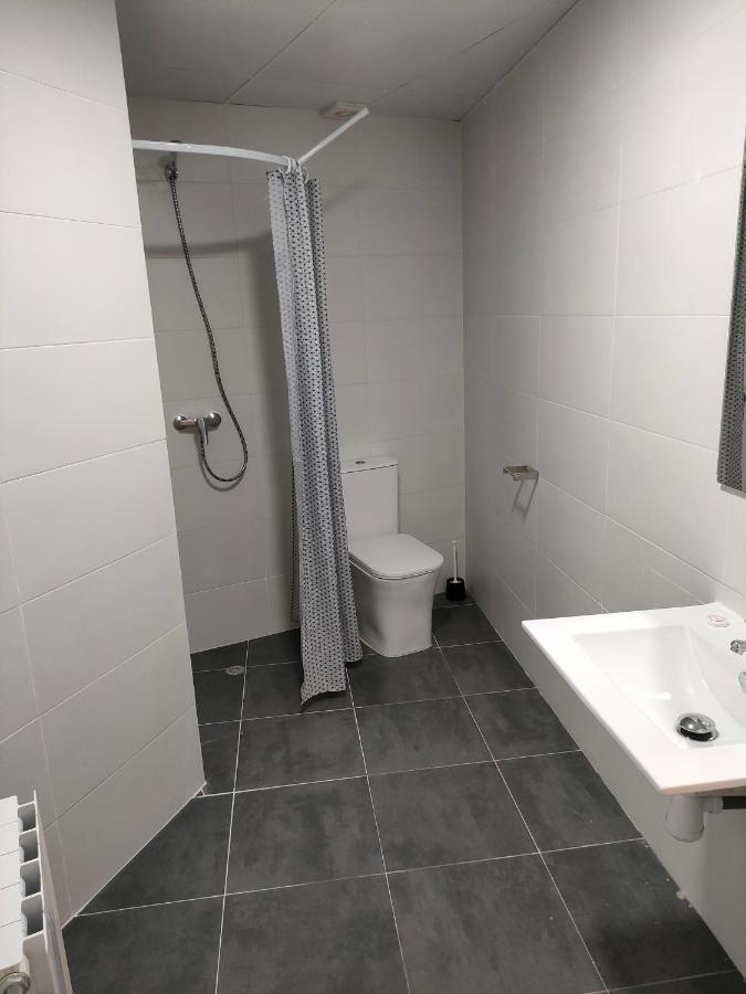 Apartamento En Bilbao Con Wifi Al Lado Del Metro Apartment ภายนอก รูปภาพ